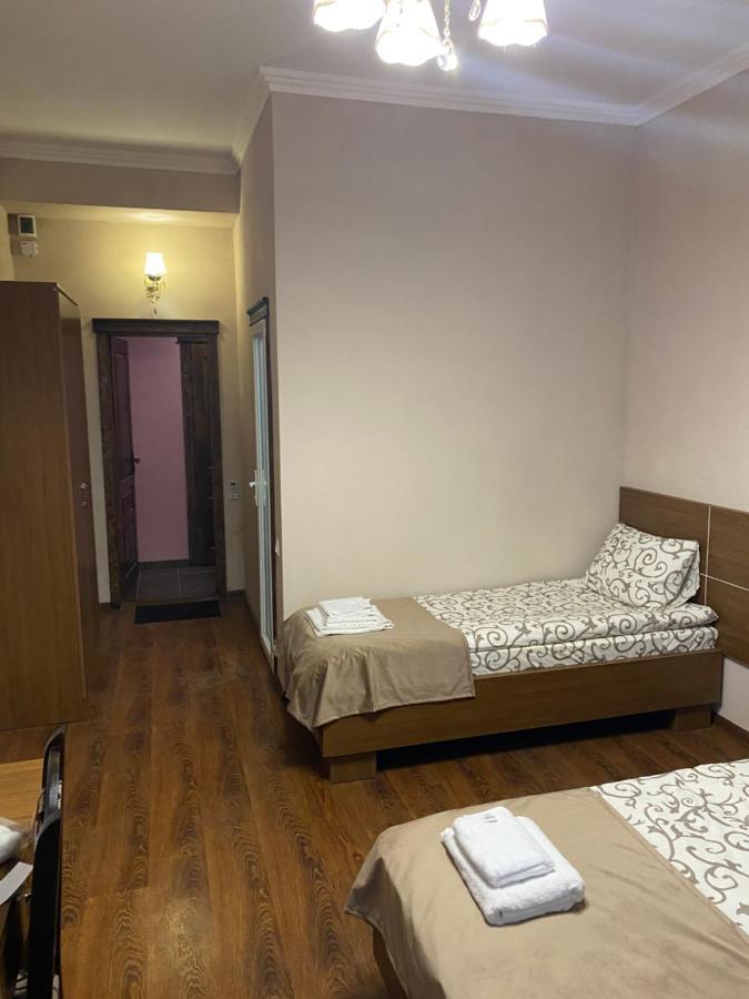 Grand Hotel Mohyliv-Podilskyi Екстериор снимка