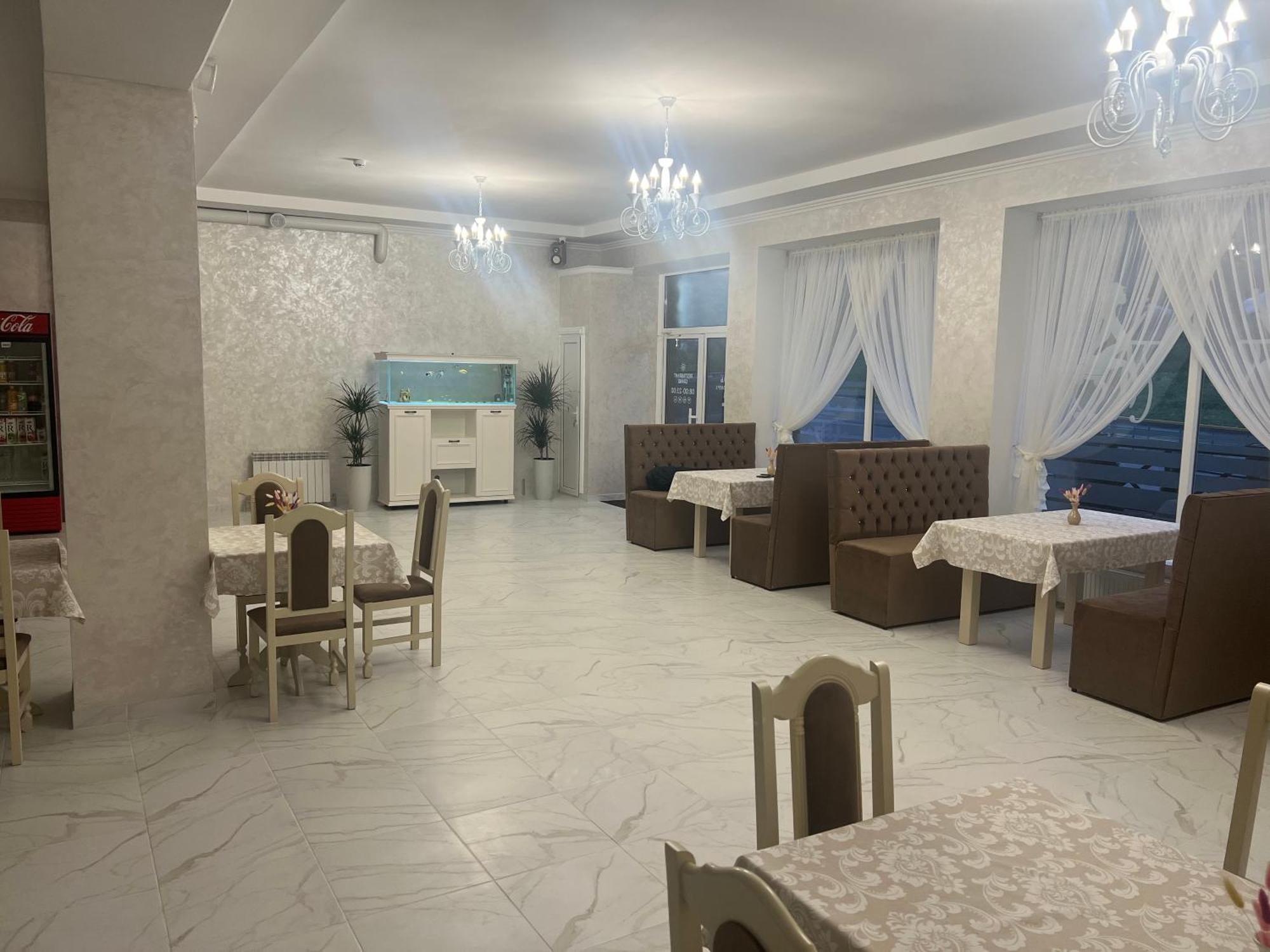 Grand Hotel Mohyliv-Podilskyi Екстериор снимка